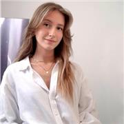 Étudiante en L2 droit et science politique, propose des cours de la primaire à la terminale